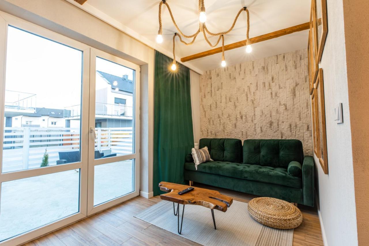 Stylowe Apartamenty Plewiska מראה חיצוני תמונה