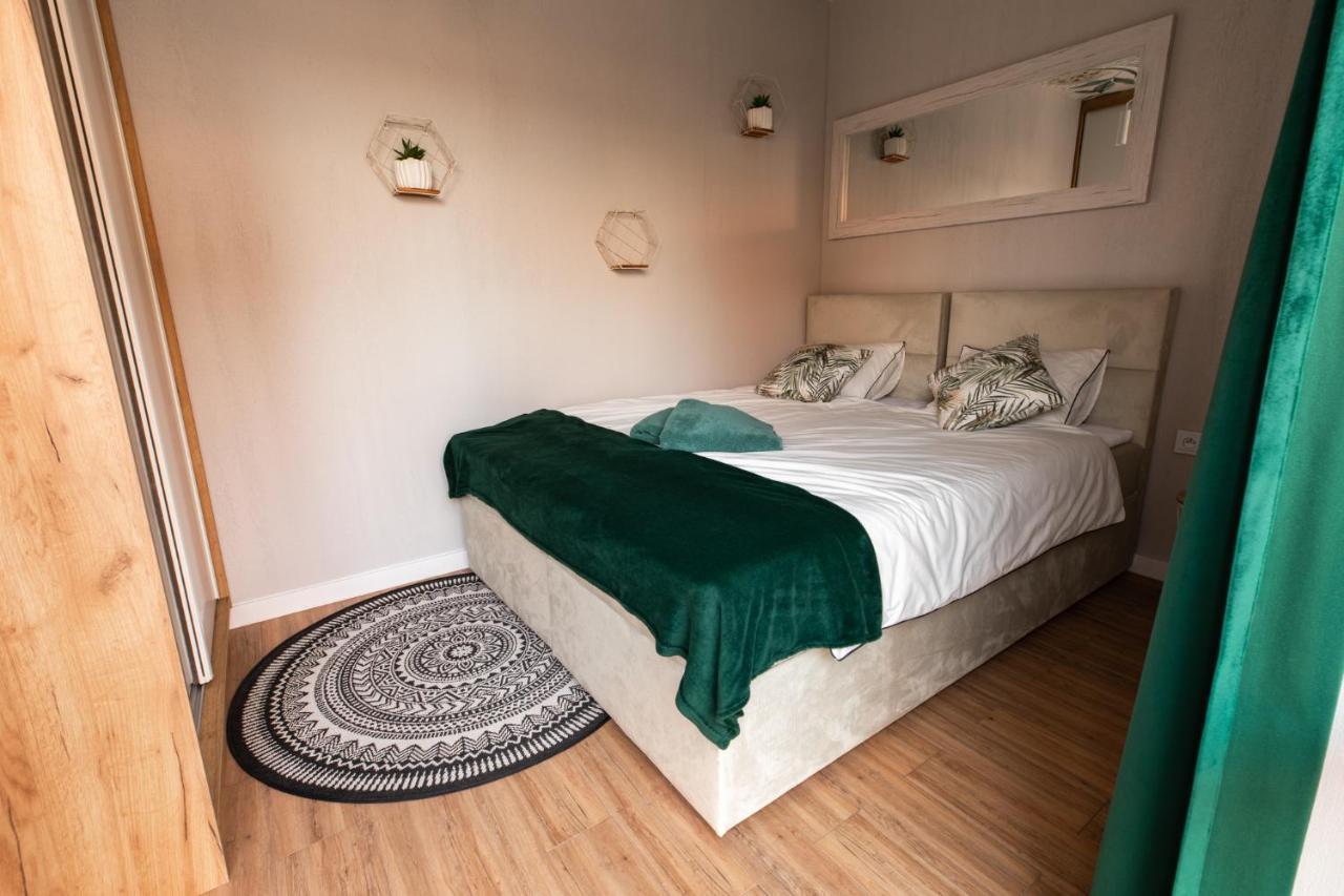 Stylowe Apartamenty Plewiska מראה חיצוני תמונה