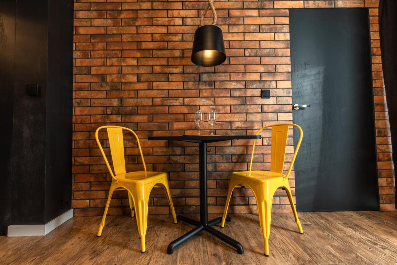 Stylowe Apartamenty Plewiska מראה חיצוני תמונה