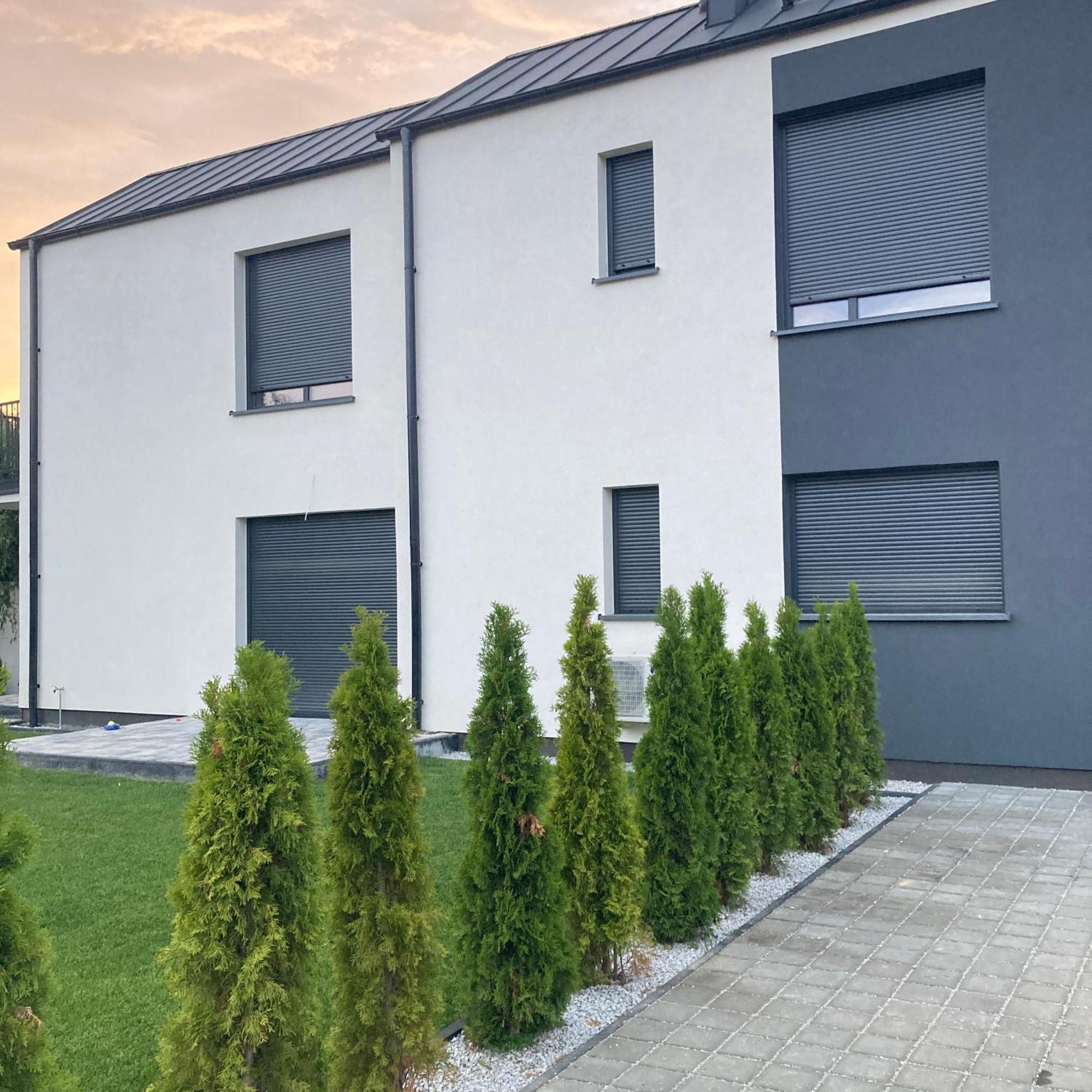 Stylowe Apartamenty Plewiska מראה חיצוני תמונה